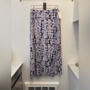 Elegant Tie-Dye Maxi Skirt